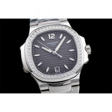 파텍필립 여성용 노틸러스-5 7018 70181A-011 칼리버